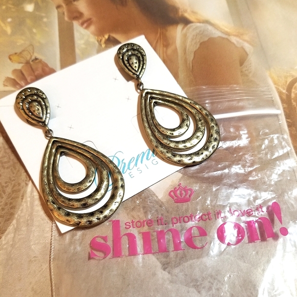 NEW Premier Designs Antiqued Gold tone Long Clip On Earrings - Picture 6 of 7